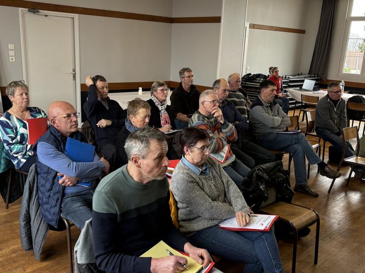 Dans le sud Manche, une quinzaine de personnes a participé au Forum cédants initié par les Jeunes agriculteurs de la Manche.