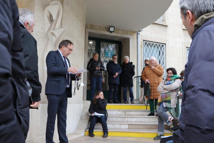 Le détail des votes a été donné devant la préfecture du Calvados à Caen.
