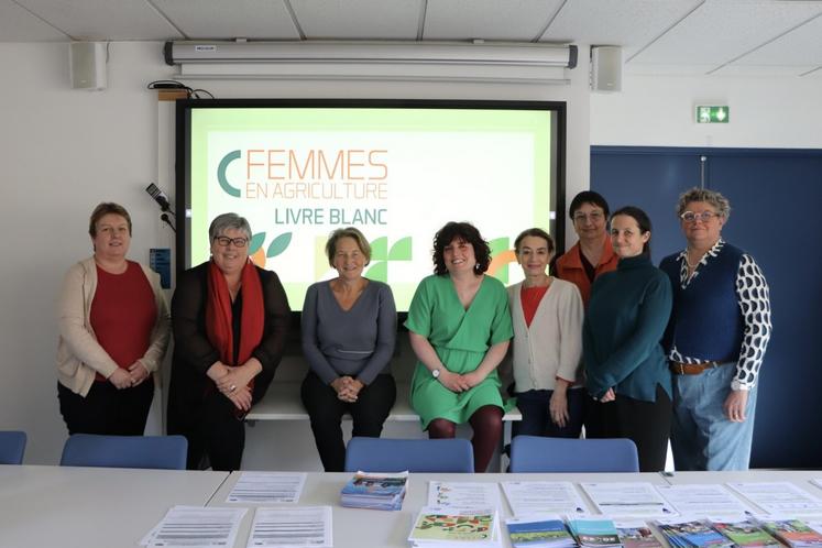 Delphine Bisson, Sylviane Pralus, Sarah Cardon, Clémentine Mouchel, Catherine Paris, Christine Guillet-Courval, Mélanie Beck et Nathalie Lepelletier ont passé la journée ensemble pour échanger sur les services de la MSA et la place de la femme en agriculture, mardi 4 février. Le prochain rendez-vous de la section sera une formation sur les Troubles musculosquelettiques (TMS).