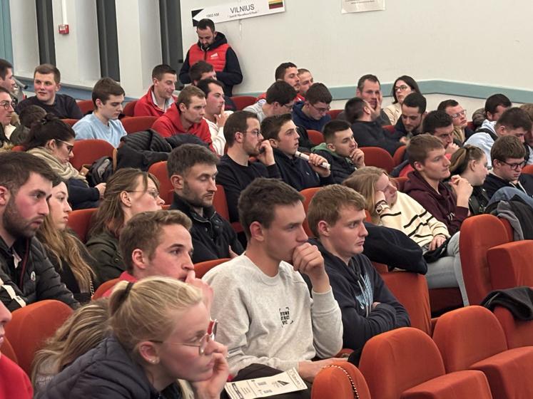 Une nouvelle fois, les Jeunes agriculteurs étaient nombreux à répondre à l'invitation du président de leur syndicat, Luc Chardine, pour leur rencontre annuelle.