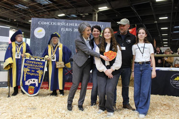 La famille Lepoivre a remporté le premier prix de section truie. Une récompense bien méritée.