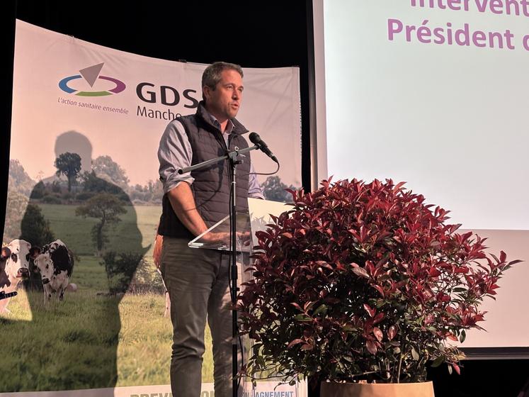 François Rihouet, président de la Chambre d'agriculture de la Manche, a rappelé l'intérêt de l'action des différentes structures au profit de l'élevage. 