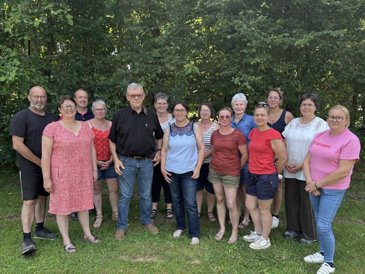 Les agricultrices se mobilisent pour la lutte contre le cancer aux côtés de la Ligue contre le cancer, présidée par Rémi Baillache.
