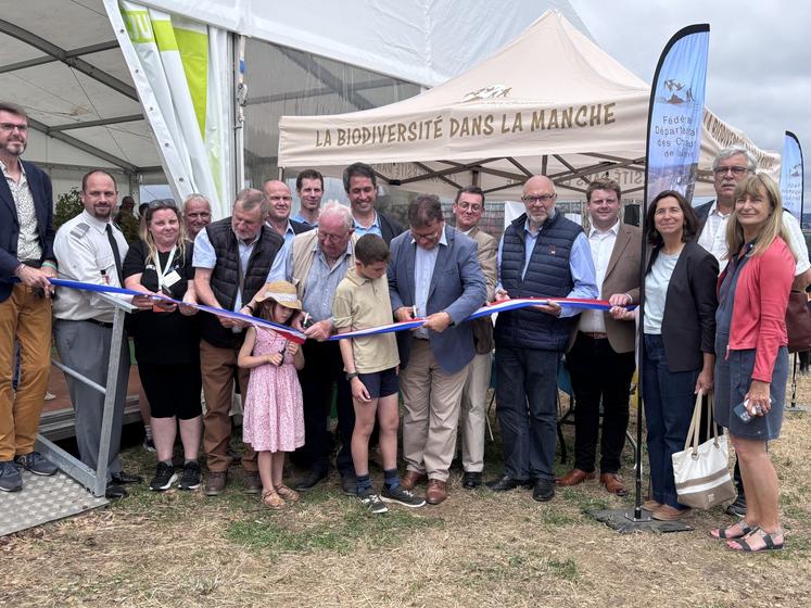 Élus et partenaires ont été réunis pour l'inauguration de ces 5e Journées de la biodiversité et de la ruralité.