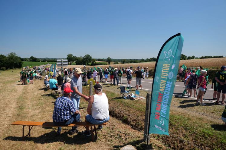Plus de 500 personnes ont profité des animations proposées par les agriculteurs à Aubusson (61).