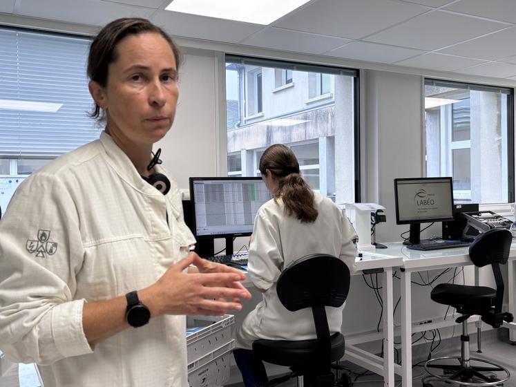 Delphine Perrotte, chef de service virologie et biologie moléculaire à Labéo.