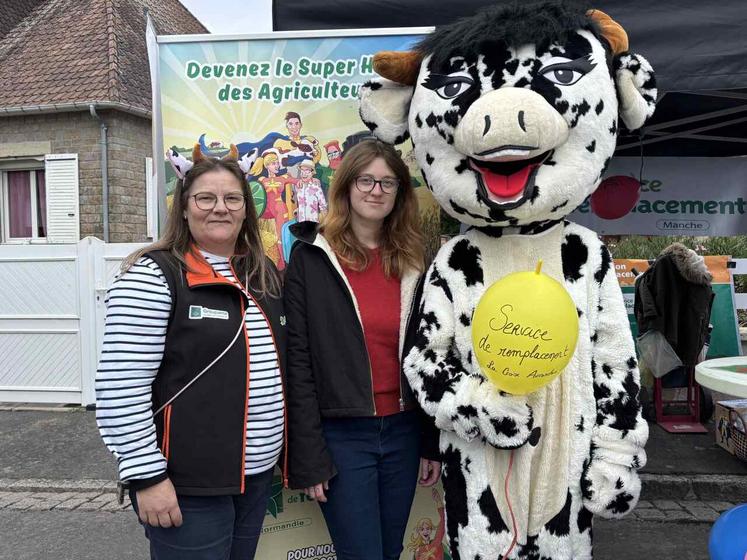 Léa Dubief, agent depuis le début de l'année 2025 aux côtés de la responsable du planning, Linda Delanoë.
