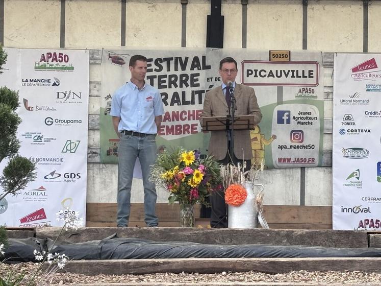Sur le départ, le préfet, Xavier Brunetière, rappelle les relations constructives établies avec la profession agricole.