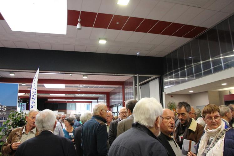 Fin du panachage et parité pour les communes de moins de 1 000 habitants.