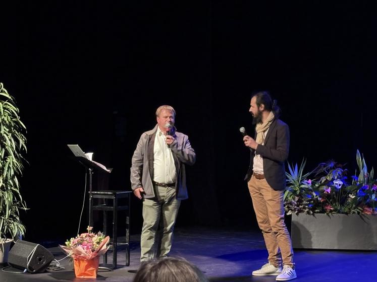 Nicolas Tison, président du Salon tous paysans, a ouvert la conférence. Une première en avant du Salon.