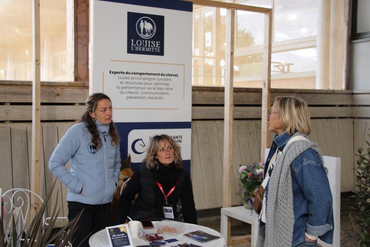 Louise Lhermitte, experte du comportement équin, est ravie de sa première participation. Elle reviendra l'année prochaine.