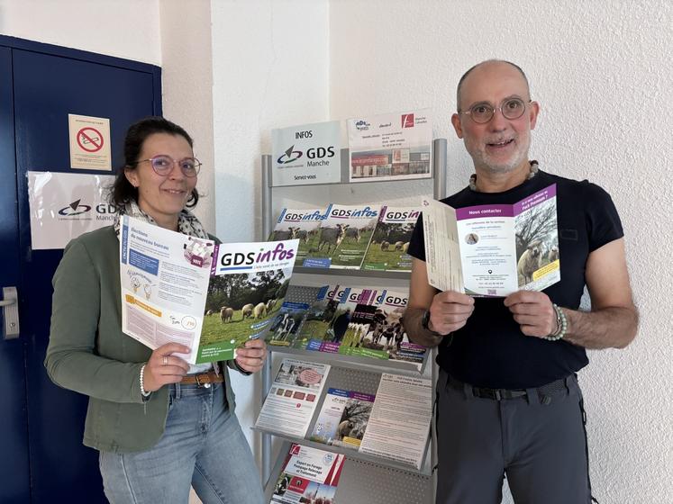 Anne-Solène Lerebours, assistante de la section ovine et caprine du GDS de la Manche et Jean-Marc Carbonière, vétérinaire conseil.