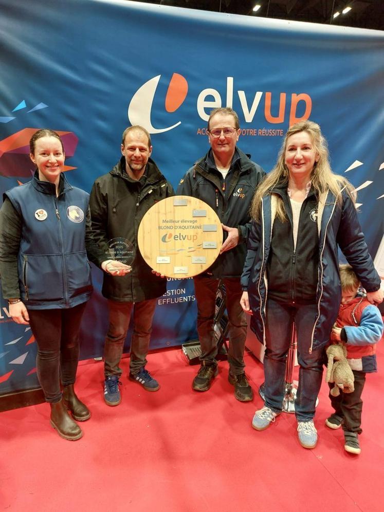 Le Gaec Lorin Bossuyt arrive en tête en race Blonde d'Aquitaine.