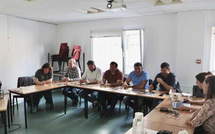 Six éleveurs ont assisté à la journée organisée par Cerfrance Normandie-Ouest. La prochaine session aura lieu le 9 janvier à Saint-Lô.