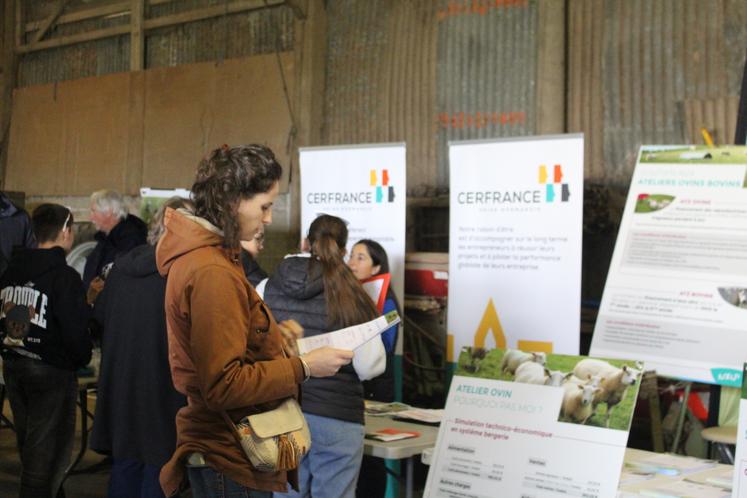 Seize éleveurs et porteurs de projets et 43 structures exposantes ont fait le déplacement.
