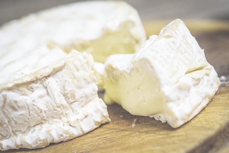 Le cahier des charges du camembert impose la conservation dans une boîte en bois.
