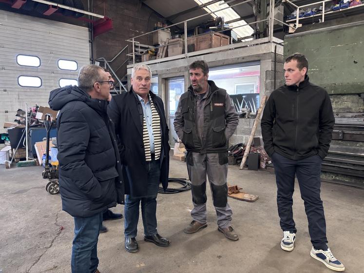 Pour le gagnant de la tombola orchestrée par le GDS, Benjamin Legigan, la visite des ateliers de l'entreprise Hédou a été intéressante.