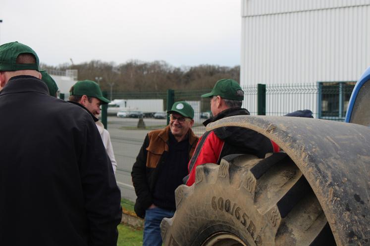 "Si on veut donner de l'attractivité au métier, il faut des prix justes et rémunérateurs. Sinon, personne ne viendra reprendre les fermes."