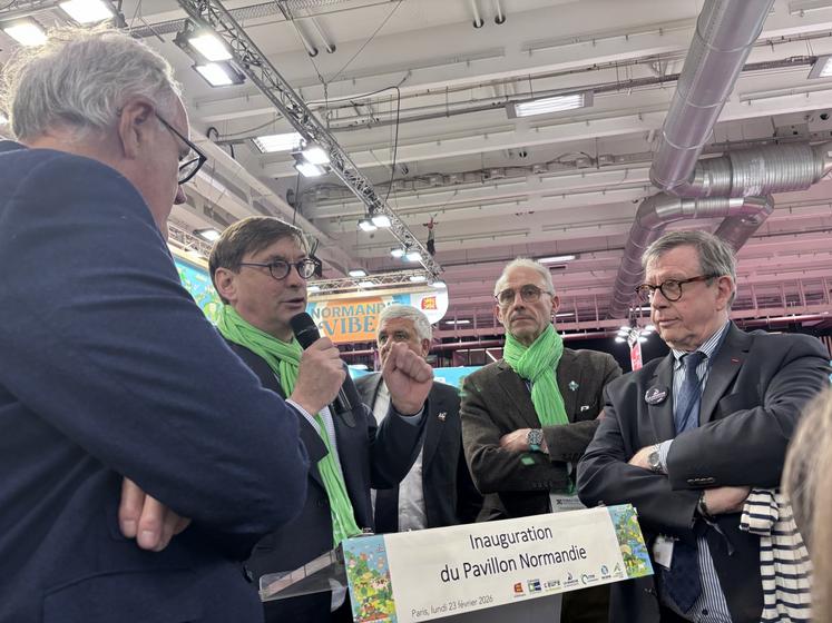 Sébastien Windsor, président de la Chambre d'agriculture de Normandie et de France défend les projets d'installation qui permettent aux agriculteurs de vivre dignement de leur métier.