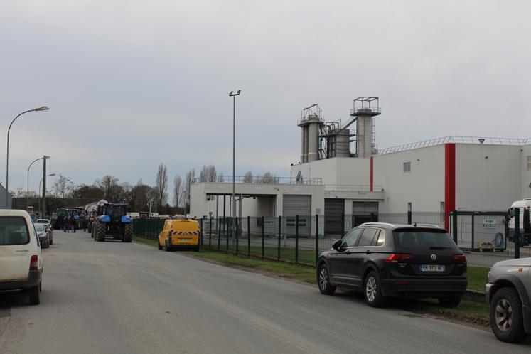 Une manifestation a eu lieu sur le site Lactalis de Domfront en ce mois de février 2026.