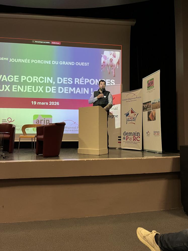 Jean-François Osmond, président de l'Arip Normande : "Il y a globalement beaucoup de préjugés sur les porcheries, d'où les sujets du jour consacrés aux bâtiments de demain et à différents métiers de la filière."