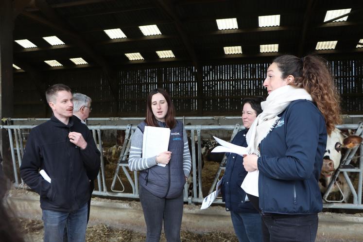 Emmanuelle Leroux, présidente du syndicat, a échangé avec les adhérents.