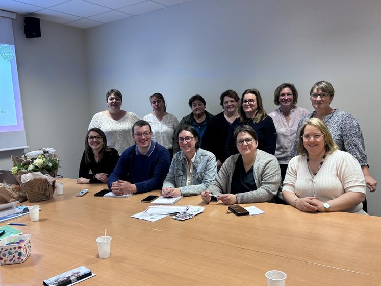 Nicolas Dumont, président de la section "expropriation-urbanisme" est venu à la rencontre des agricultrices, section présidée par Florence Goron.