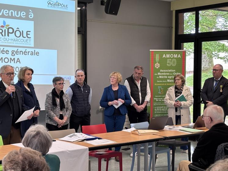 Guy Tesnière, président de l'Amoma, a rappelé le sens de l'action de l'Amoma, celui de récompenser les personnes qui ont œuvré pour l'agriculture. 