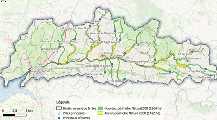 Le nouveau périmètre Natura 2000 s'étend sur 2 964 ha répartis sur 39 communes (en gras les nouvelles communes suite à l'extension du périmètre) : Avranches, Beauficel, Brécey, Brouains, Chaulieu, Chérencé-le-Héron, Coulouvray-Boisbenâtre, Cuves, Juvigny-les-vallées, La Chaise-Baudouin, La Chapelle-Cecellin, La Trinité, Les Cresnays, Les Loges-sur-Brécey, LeFresne-Poret, Le Grand-Celland, Le Mesnil-Adelée, le Mesnil-Gilbert, Le Parc, Le Petit-Celland, Perriers-en-Beauficel, Lingeard, Not...