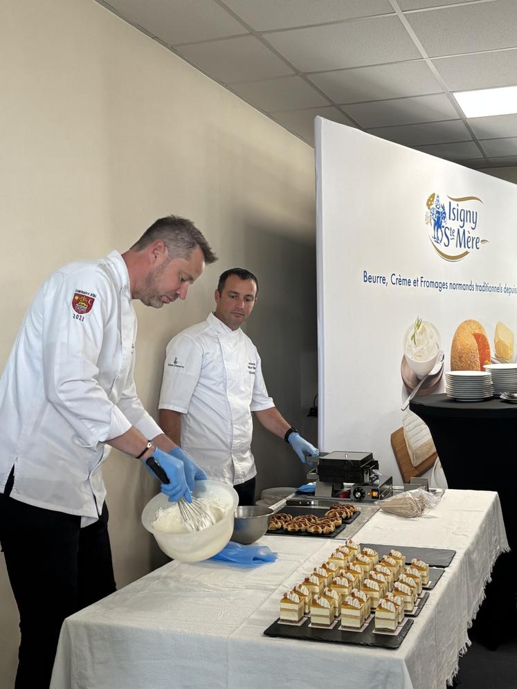 Alban Guillet, chef pâtissier et chocolatier caennais, crée des recettes gourmandes et raffinées à base de cream cheese.