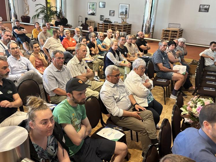 Eleveurs et partenaires ont participé à l'assemblée générale du 29 mai dernier.