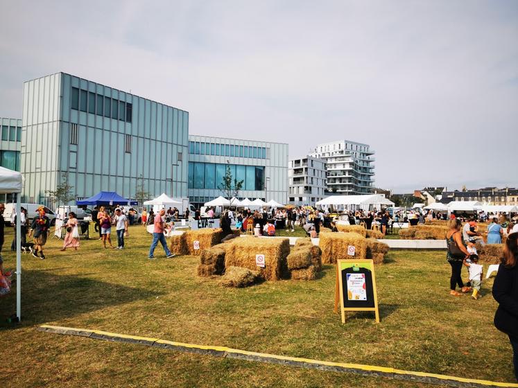 Rendez-vous sur la Presqu'île de Caen.