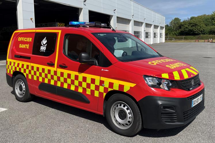 Mardi 21 juillet 2026, un agriculteur d'une trentaine d'année décède dans un accident de la route à Tinchebray-Bocage. Une enquête est en cours afin de déterminer les causes de l'accident. 