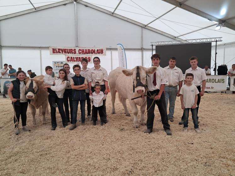 Un concours de jeunes présentateurs inédit a été organisé le dimanche regroupant deux sections (jeunes espoirs et talents) avec des participants de 4 à 16 ans. Bravo à Juliette Janvier (11 ans) et Grégoire Maguet (14 ans).