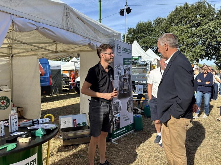 Les exposants de la foire Saint Macé jouent le jeu.