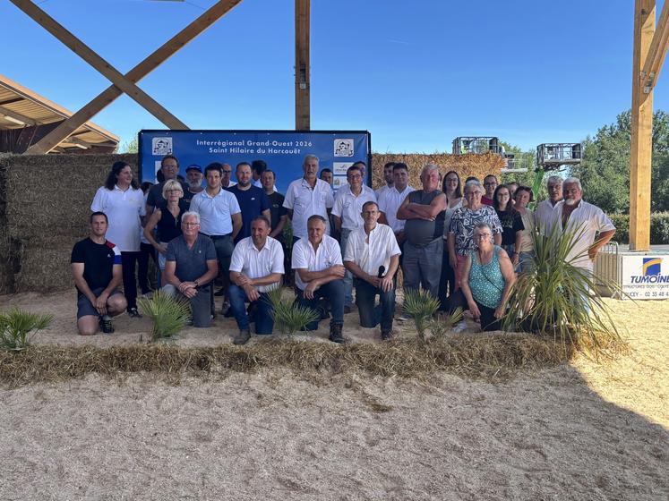 Les éleveurs manchois de Blonde d'Aquitaine ont su se mobiliser pour organiser le concours interrégional il y a près de deux mois à Saint-Hilaire-du-Harcouët.