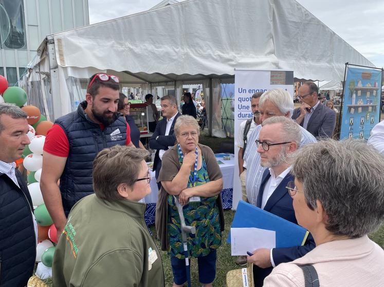 Échanges avec Réagir Calvados, les Services de remplacement du Calvados et les Jeunes agriculteurs.