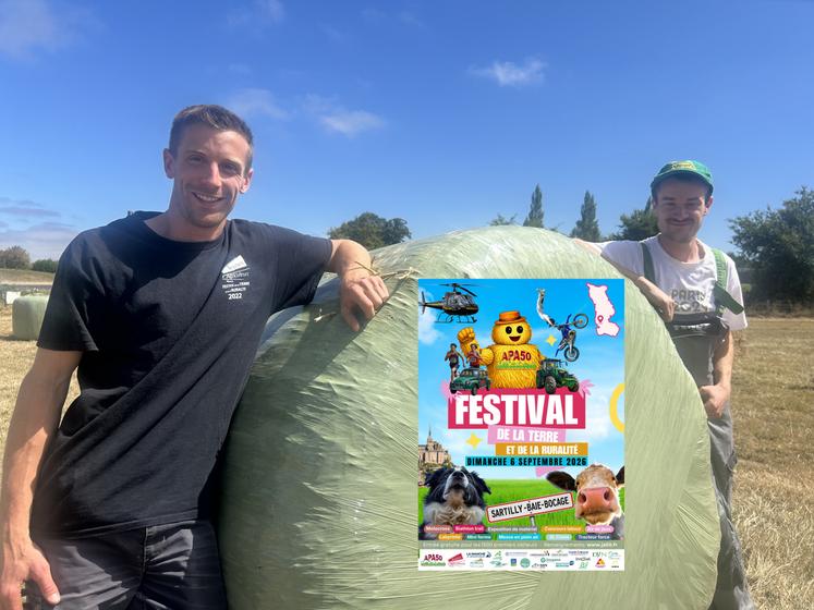 Romain Duprey, responsable départemental du Festival de la terre et de la ruralité et Emilien Leroy, président des JA du canton de Sartilly.