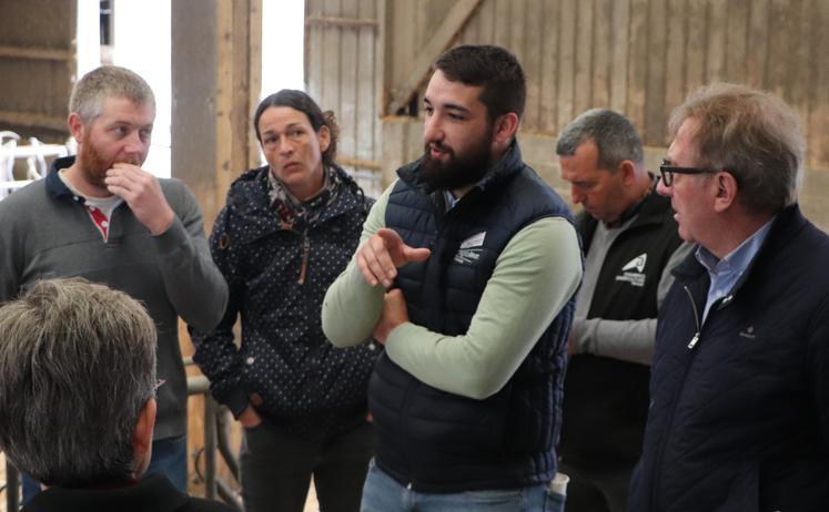 En mai 2026, lors d'une visite préfectorale au Gaec Leboucq à Esson, Antoine Bossuyt et Romain Courval (JA) avaient déjà alerté.