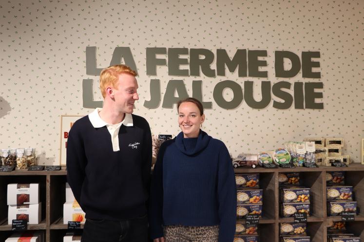 A terme, les deux poulaillers mobiles deviendront des poussinières. La ferme de la jalousie espère grimper autour de 6 000 poulets d'ici 2028.