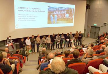 Ils se prénomment Gontran,Jonathan, Jérôme, Julien, Stéphane, Gaël, Lydie, Dimitri, José, Hugues, Jean-François, Nathalie, Benoit et Sébastien. Ils sont tous jeunes agriculteurs/coopérateurs et constituent la «task force» de la première promotion «Atouts jeunes».