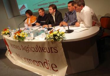 “Un métier qui ne se renouvelle pas est un métier qui se meurt. L’installation nécessite une politique ambitieuse”.