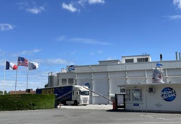 42 producteurs dans la Manche livrent leur lait à l'entreprise Mont Blanc basée à Chef-du-Pont.