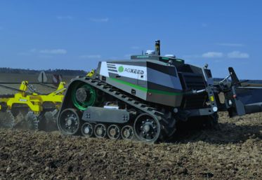 Le robot autonome AgBot en avant-première. Il sera en démonstration sur le terrain les 10 septembre dans l'Eure, 11 septembre dans le Calvados et 12 septembre dans la Manche.