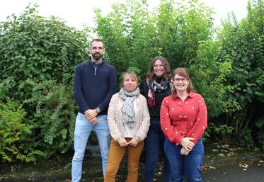 Gwendal Broc, conseiller d'entreprise ; Magalie Denaunay, assistante, Élodie Sebert, conseillère d'entreprise et Hélène Pedreira, responsable d'équipe.