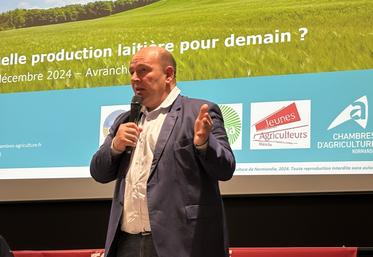 Ludovic Blin espère que la production laitière se maintienne pour que chaque producteur puisse vivre de son métier.