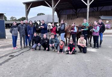 Les jeunes de la Manche et du Calvados ont été formés le 18 octobre dernier à la présentation d'animaux pour les concours. C'était en vue de la compétition prévue à Alençon, annulée la veille pour raison sanitaire.