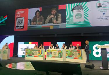 À la table ronde portant sur la transformation du réseau FNSEA, Nicolas Boulé, secrétaire général adjoint de la FDSEA de la Manche, a partagé sa méthode pour aller chercher des nouveaux adhérents.