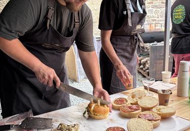 La venaison sera à l'honneur. De la dégustation et des ateliers culinaires à partir de viande de chevreuil et sangliers seront proposés aux visiteurs.