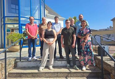 Les équipes de Thierry Hulmer, président de Planet'élevage et du maire de Lessay, Hervé de Vanssay, se sont retrouvées pour préparer la prochaine édition de la Foire de Lessay.